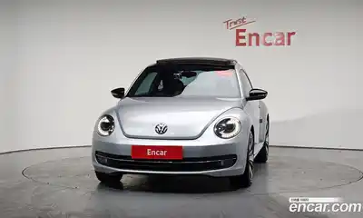 Volkswagen Beatle 2014 2.0 Автомат в Москве № 187839, миниатюра 12
