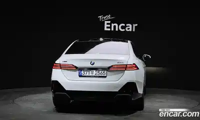 BMW 5-Series 2024 2.0 Автомат в Москве № 188357, миниатюра 3