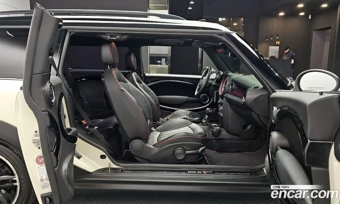 Mini Clubman 2012 1.6 Автомат в Москве № 190135, фото 9