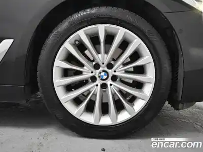 BMW 5-Series 2023 2.0 Автомат в Москве № 190792, миниатюра 5