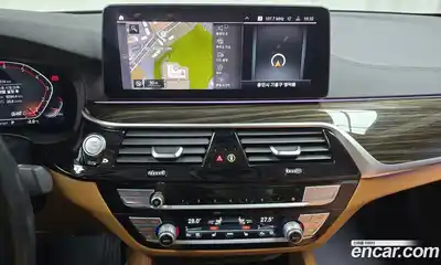 BMW 5-Series 2021 2.0 Автомат в Москве № 192576, миниатюра 2