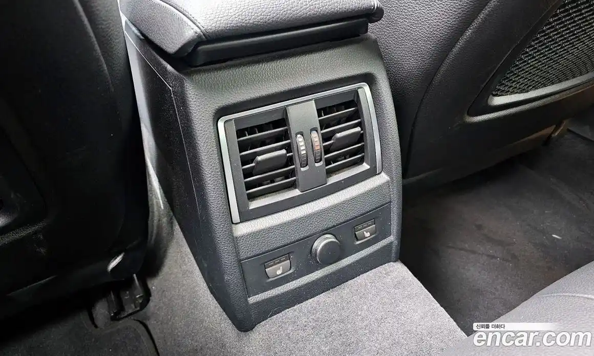 BMW 3-Series 2018 2.0 Автомат в Москве № 192928, фото 16