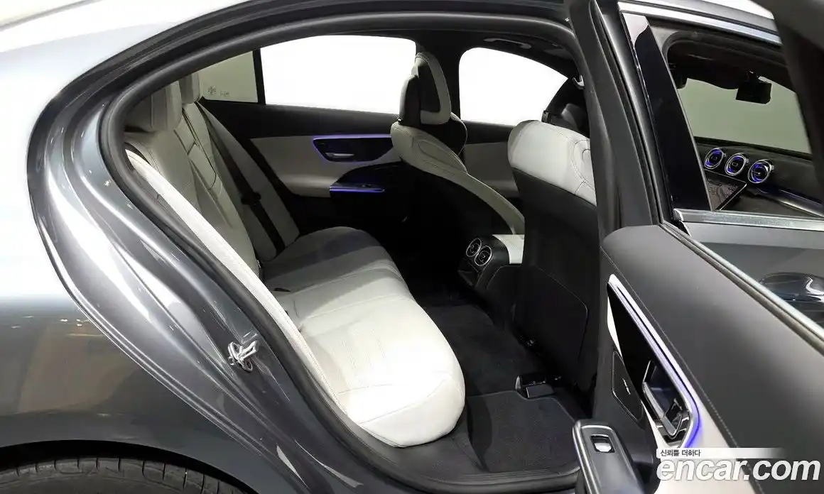 Mercedes-Benz C-Class 2022 2.0 Автомат в Москве № 194348, фото 13