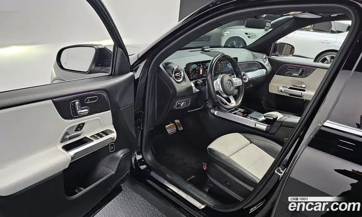 Mercedes-Benz GLB-Class 2021 2.0 Автомат в Москве № 194456, фото 20