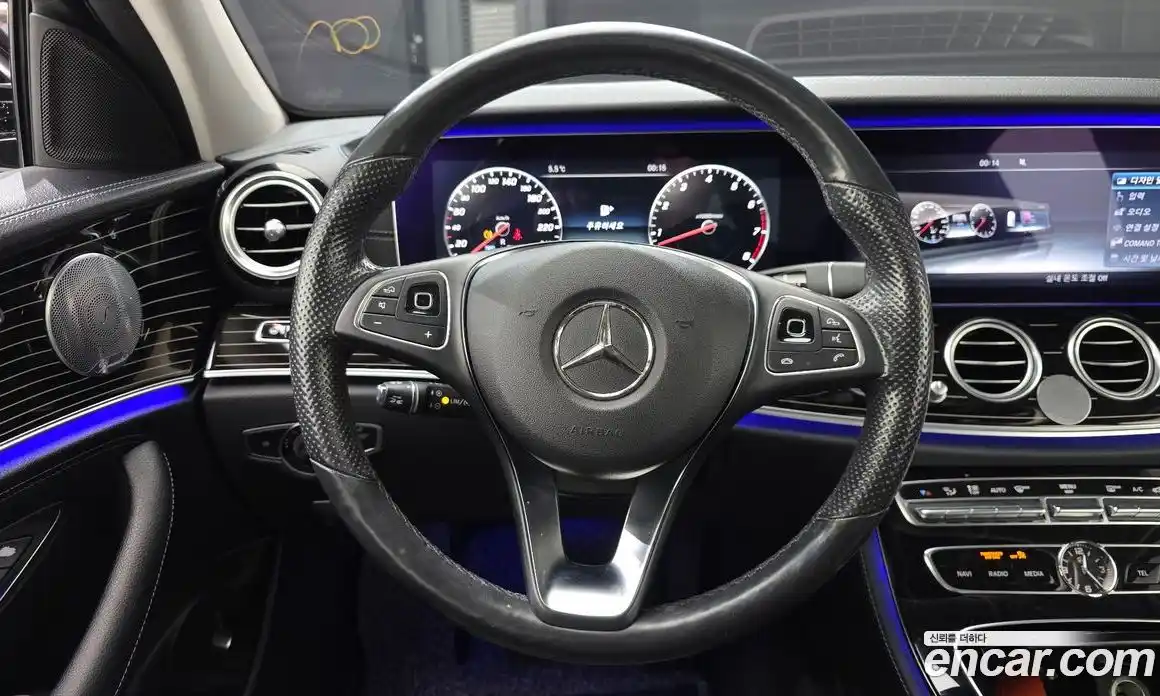 Mercedes-Benz E-Class 2017 3.0 Автомат в Москве № 194619, фото 13