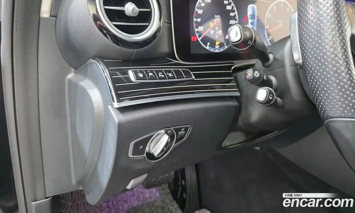 Mercedes-Benz E-Class 2017 3.0 Автомат в Москве № 194619, фото 14