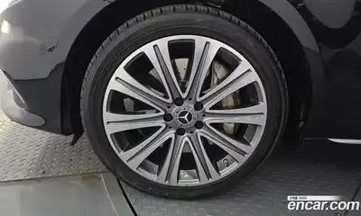 Mercedes-Benz E-Class 2017 3.0 Автомат в Москве № 194619, миниатюра 5