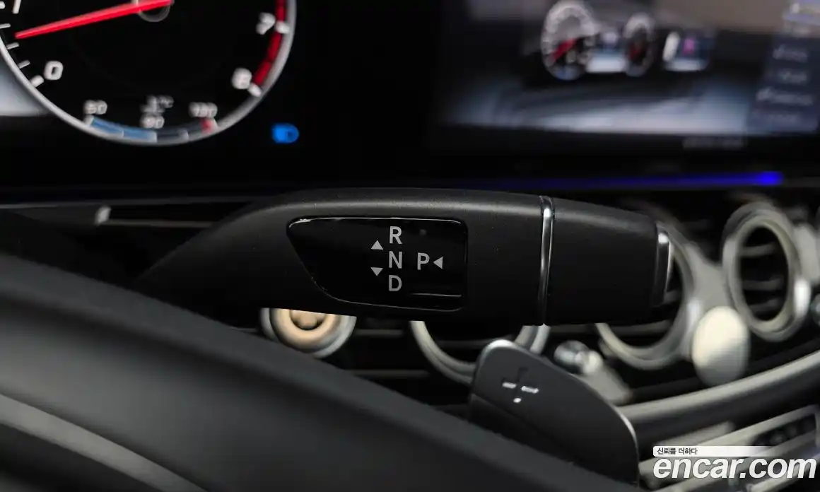 Mercedes-Benz E-Class 2017 3.0 Автомат в Москве № 194619, фото 9