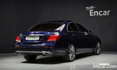 Mercedes-Benz E-Class 2017 3.0 Автомат в Москве № 195299, миниатюра 2