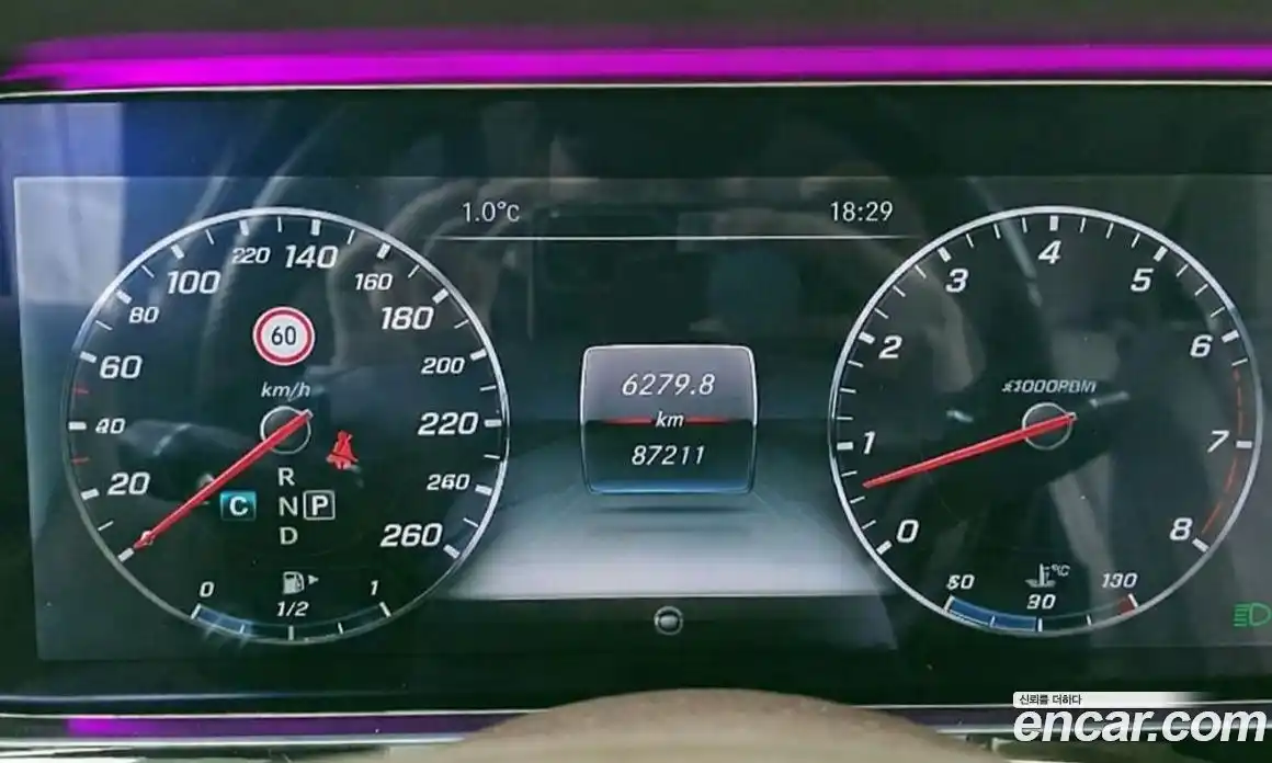 Mercedes-Benz E-Class 2017 3.0 Автомат в Москве № 195299, фото 8