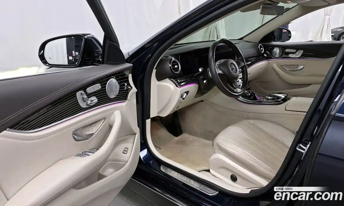 Mercedes-Benz E-Class 2017 3.0 Автомат в Москве № 195299, фото 10