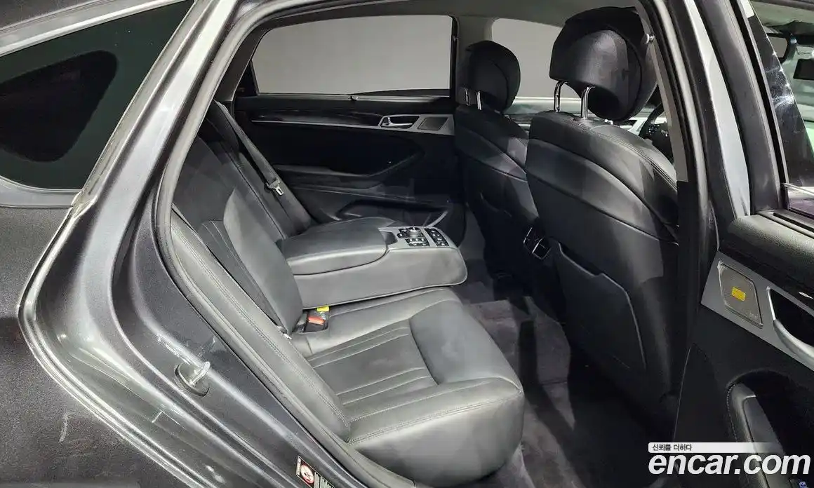 Genesis G80 2017 3.3 Автомат в Москве № 19565, фото 12