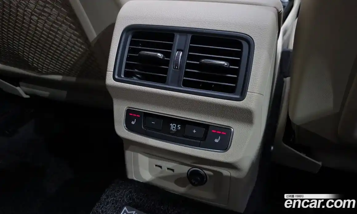 Audi Q5 2024 2.0 Автомат в Москве № 195876, фото 13