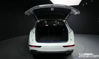 Audi Q5 2024 2.0 Автомат в Москве № 195876, миниатюра 8