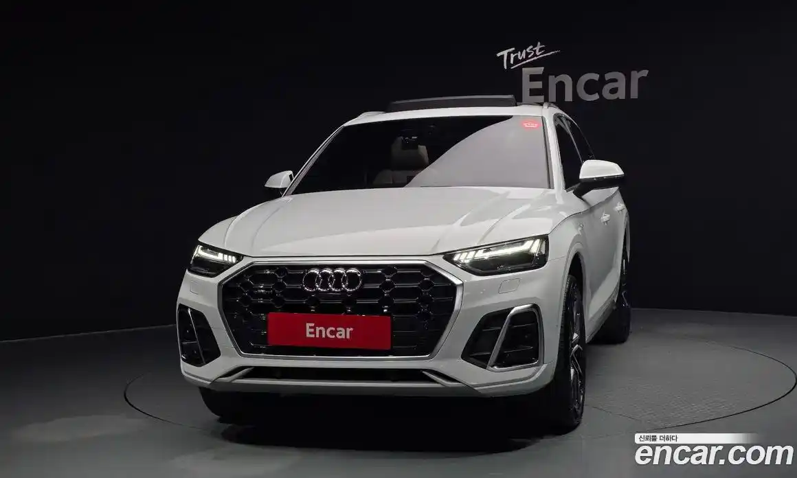 Audi Q5 2024 2.0 Автомат в Москве № 195876, фото 9