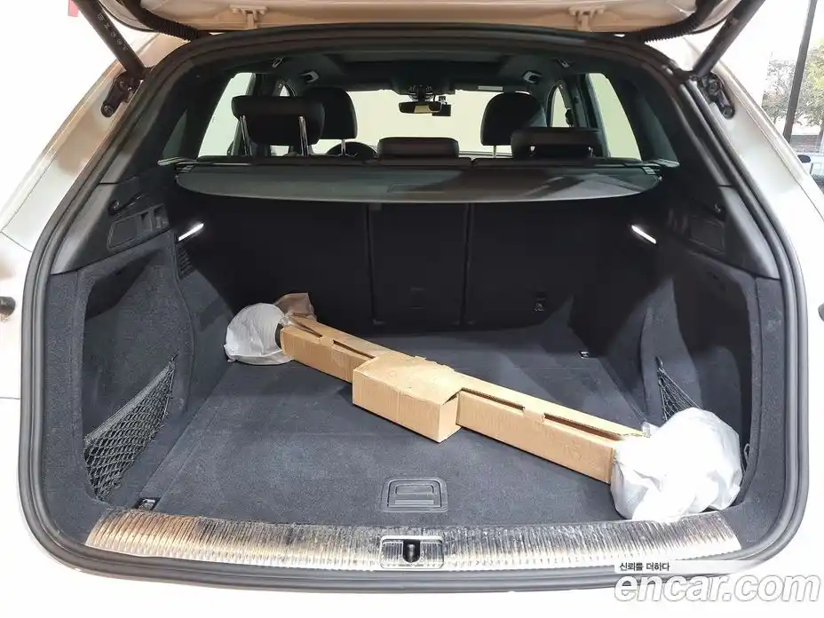 Audi Q5 2024 2.0 Автомат в Москве № 196086, фото 14