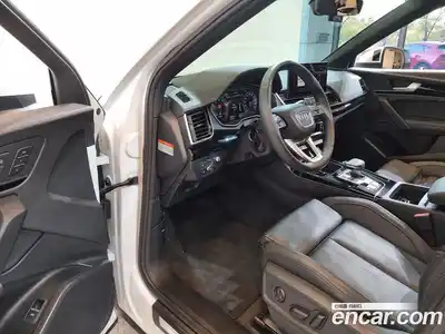 Audi Q5 2024 2.0 Автомат в Москве № 196086, миниатюра 10