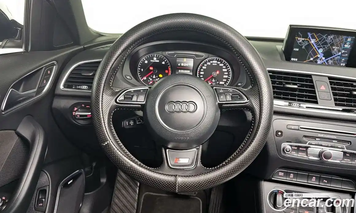 Audi Q3 2016 2.0 Автомат в Москве № 196497, фото 3