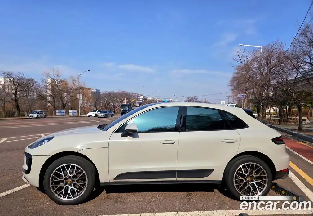 Porsche Macan 2019 2.0 Автомат в Москве № 197372, фото 8