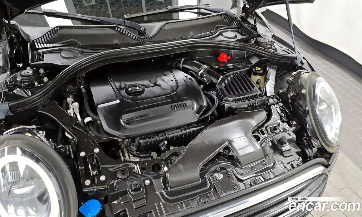 Mini Clubman 2022 1.5 Автомат в Москве № 198415, фото 19