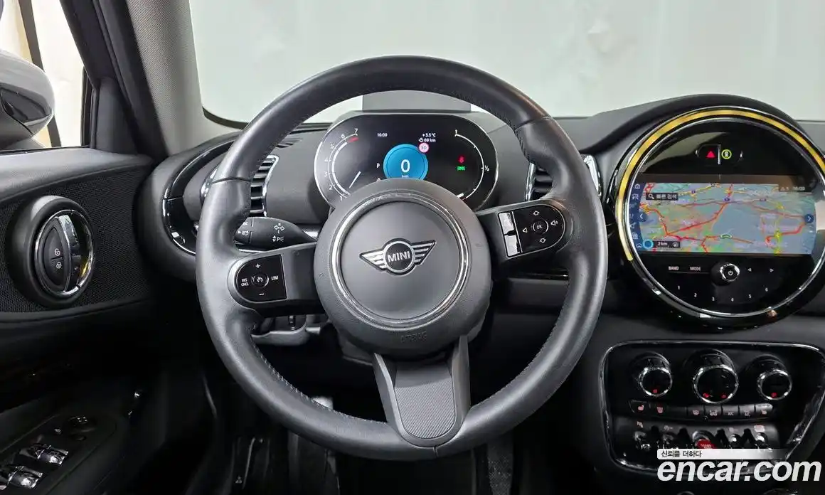 Mini Clubman 2022 1.5 Автомат в Москве № 198415, фото 3