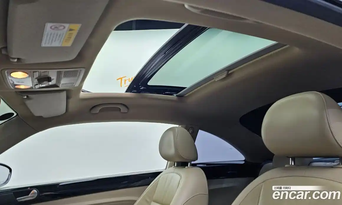 Volkswagen Beatle 2013 2.0 Автомат в Москве № 199174, фото 19