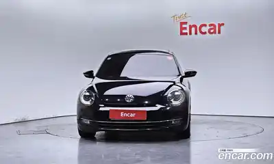 Volkswagen Beatle 2013 2.0 Автомат в Москве № 199174, миниатюра 3