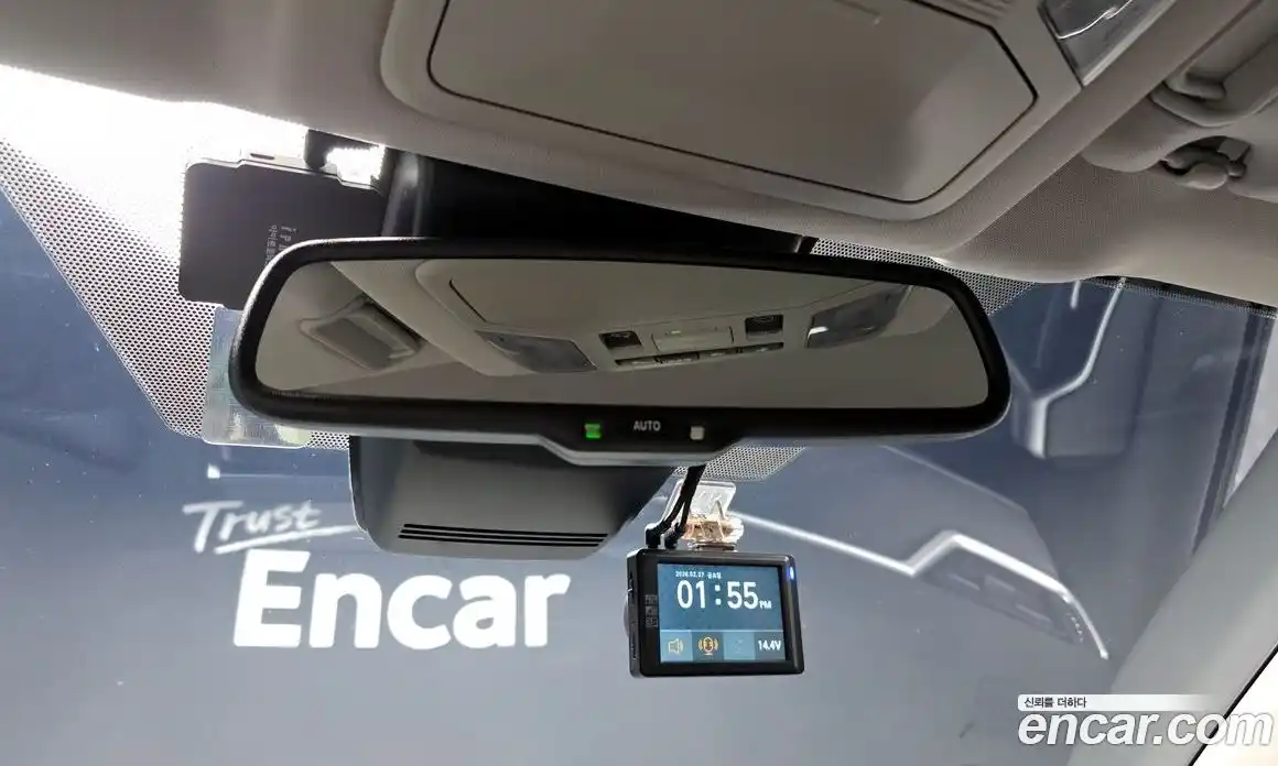 Toyota RAV4 2024 2.5 Автомат в Москве № 199534, фото 10