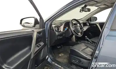 Toyota RAV4 2014 2.5 Автомат в Москве № 199692, миниатюра 10