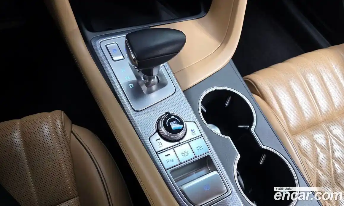 Genesis G70 2023 2.0 Автомат в Москве № 204489, фото 9