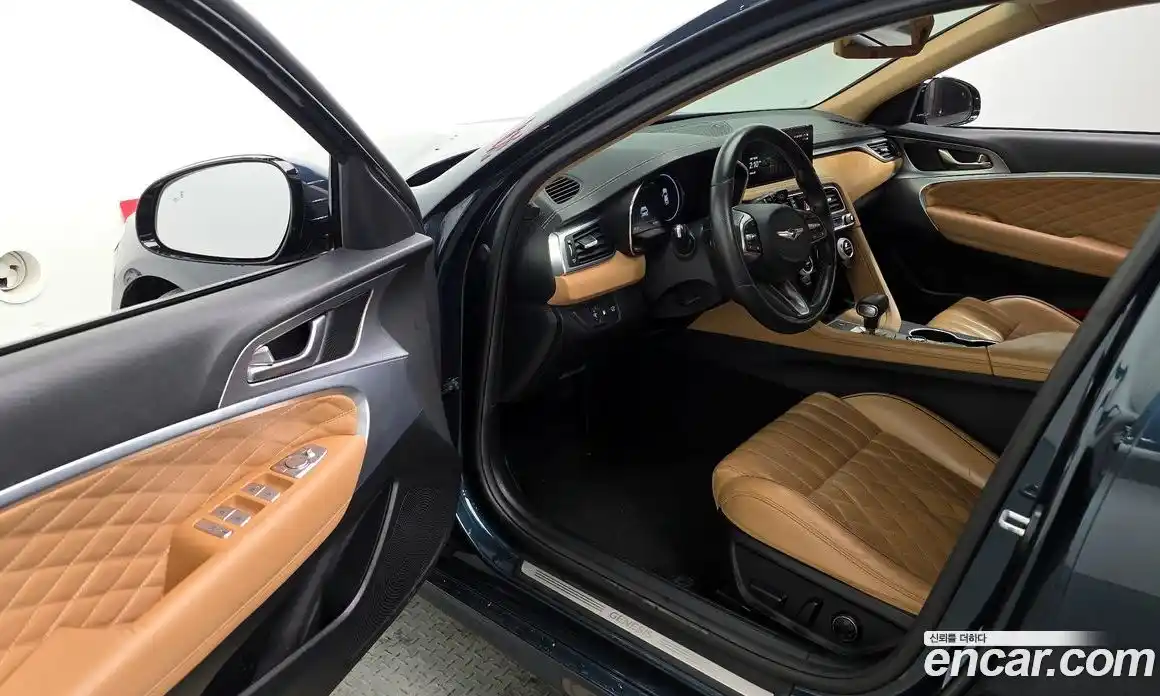 Genesis G70 2023 2.0 Автомат в Москве № 204489, фото 10