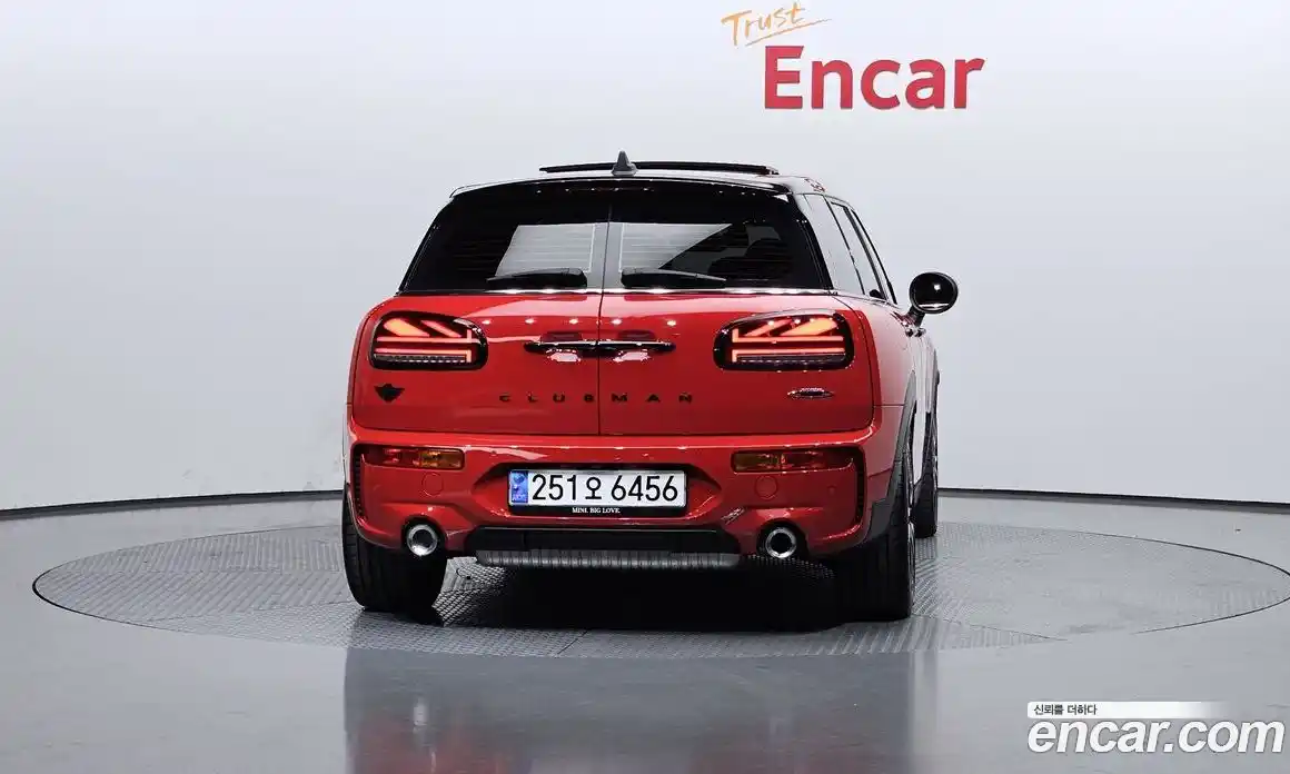 Mini Clubman 2023 2.0 Автомат в Москве № 204503, фото 3