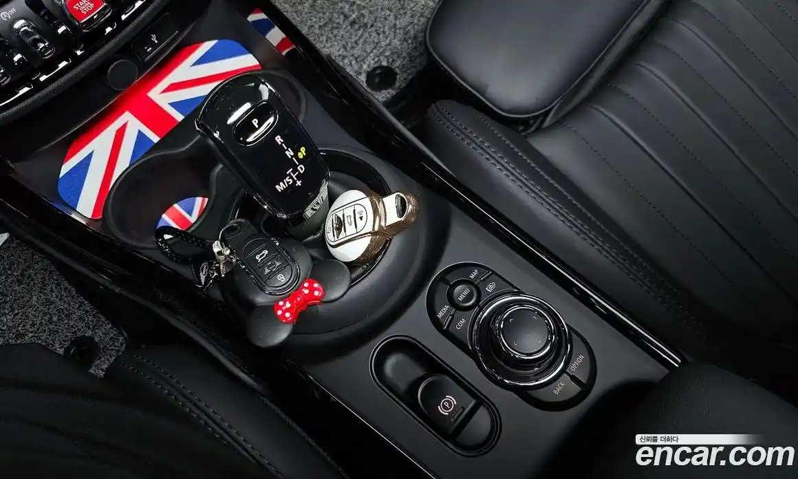 Mini Clubman 2023 2.0 Автомат в Москве № 204503, фото 6