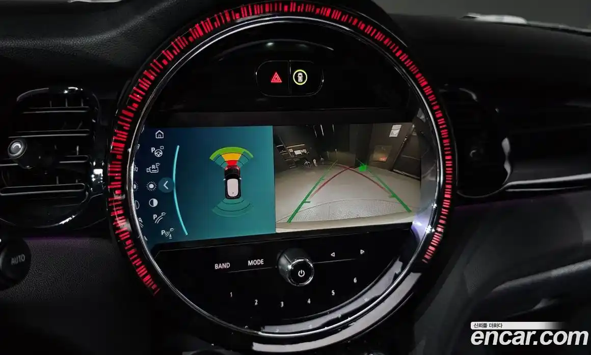 Mini Cooper 2024 1.5 Автомат в Москве № 204692, фото 12