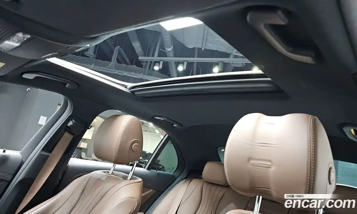 Mercedes-Benz E-Class 2022 2.0 Автомат в Москве № 206580, фото 13