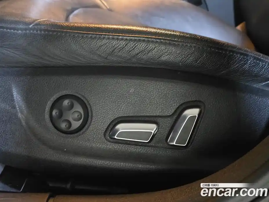 Audi A4 2013 2.0 Автомат в Москве № 208185, фото 15