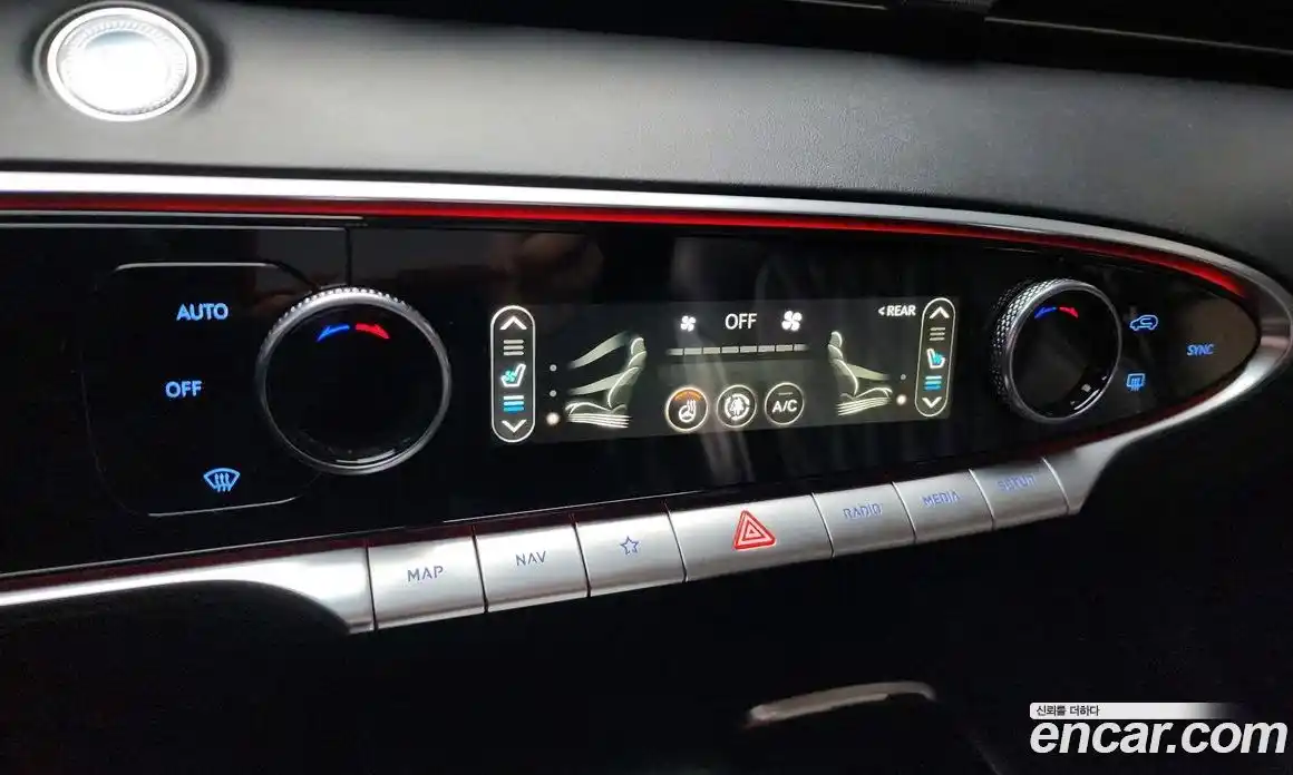 Genesis GV70 2021 2.5 Автомат в Москве № 20876, фото 13