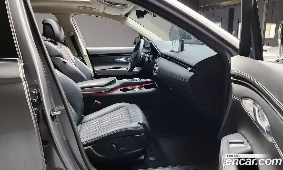 Genesis GV70 2021 2.5 Автомат в Москве № 20876, фото 10