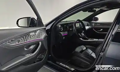 Mercedes-Benz E-Class 2021 2.0 Автомат в Москве № 212190, миниатюра 2