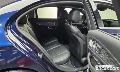 Mercedes-Benz E-Class 2021 2.0 Автомат в Москве № 212190, миниатюра 4