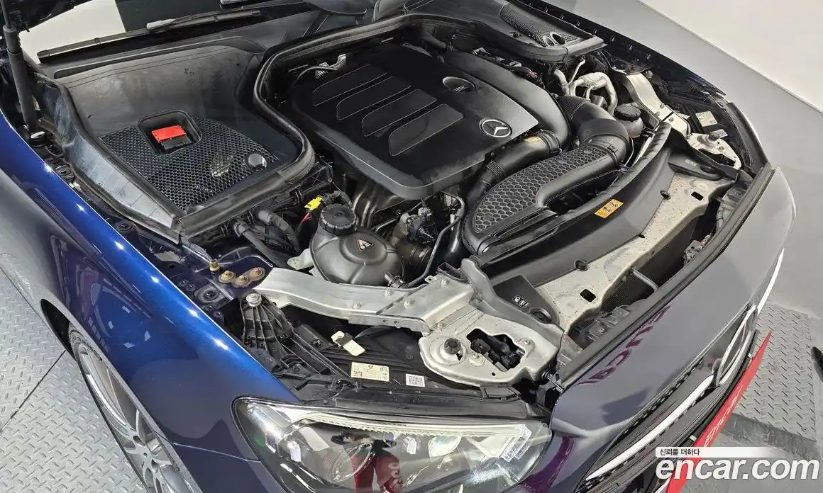 Mercedes-Benz E-Class 2021 2.0 Автомат в Москве № 212190, фото 7