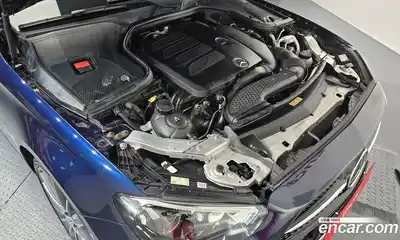 Mercedes-Benz E-Class 2021 2.0 Автомат в Москве № 212190, миниатюра 7