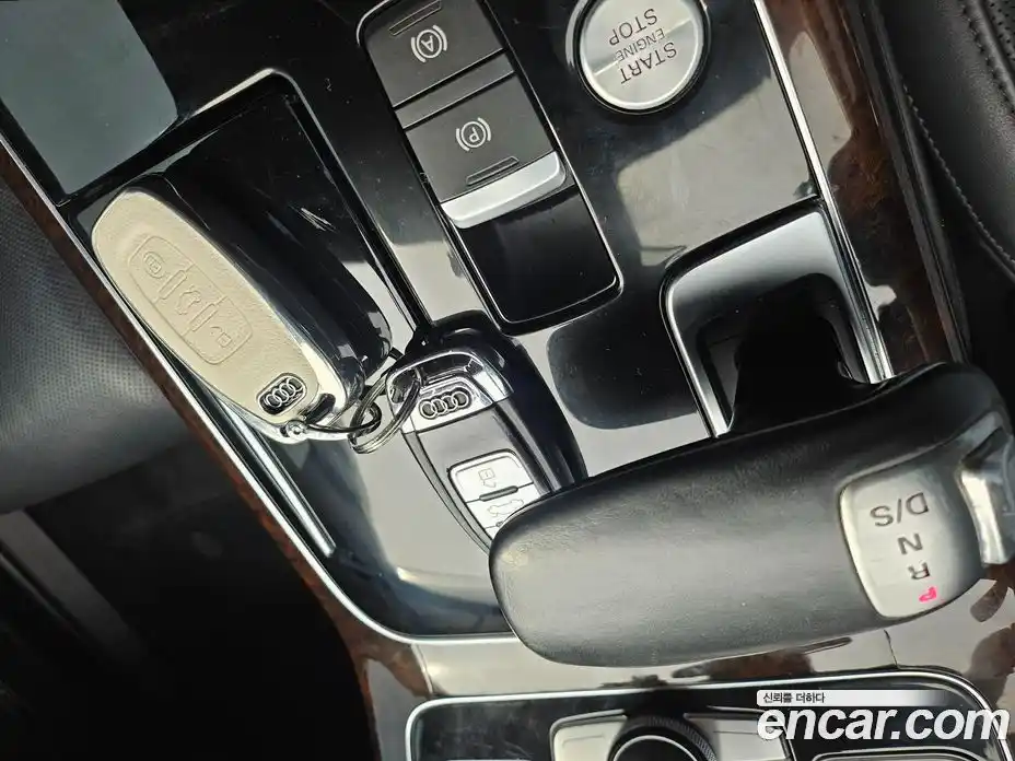 Audi A8 2015 3.0 Автомат в Москве № 212732, фото 19