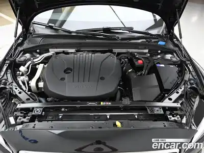 Volvo V60 2024 2.0 Автомат в Москве № 212760, миниатюра 6
