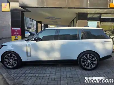 Land Rover Range-Rover 2024 4.4 Автомат в Москве № 213898, миниатюра 5