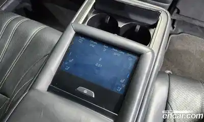 Lexus LS 2018 3.5 Автомат в Москве № 214632, миниатюра 6