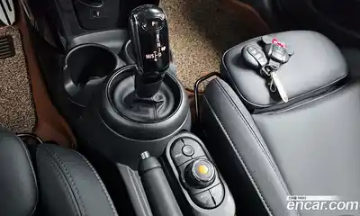 Mini Cooper 2023 1.5 Автомат в Москве № 218230, миниатюра 9