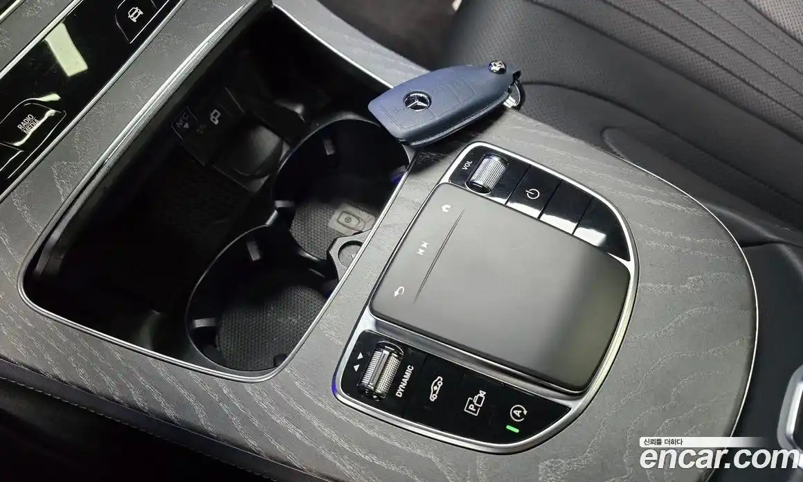 Mercedes-Benz CLS-Class 2023 3.0 Автомат в Москве № 221992, фото 18