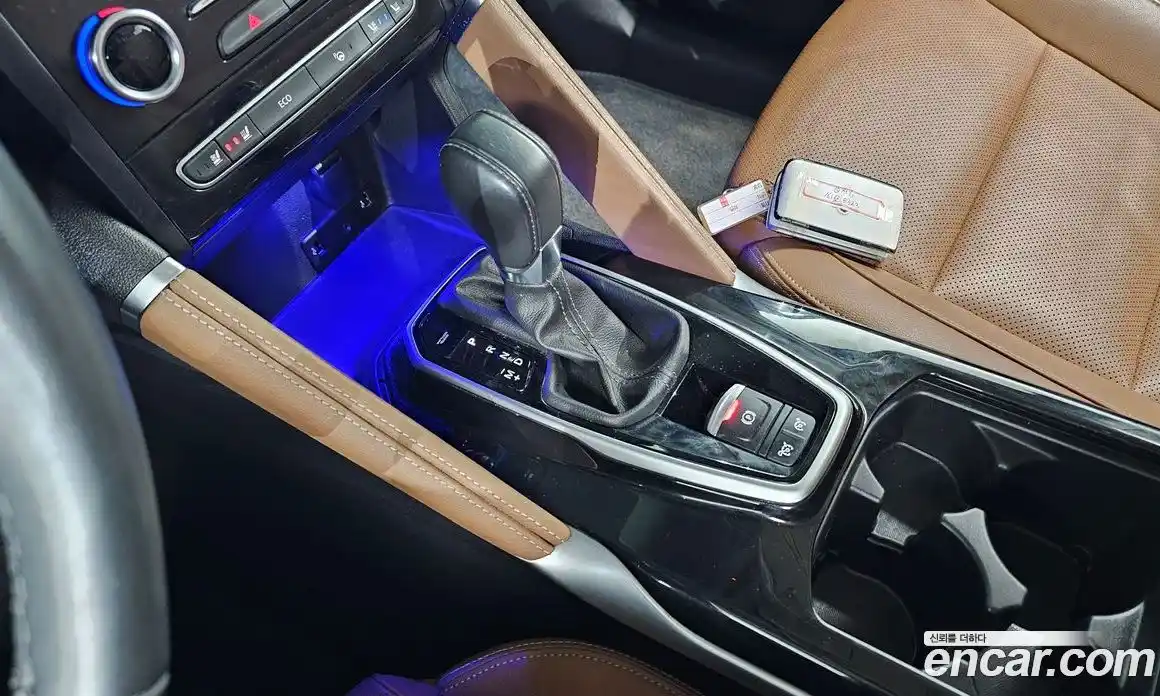 Renault QM6 2022 2.0 Автомат в Москве № 222981, фото 14