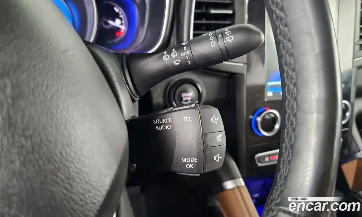 Renault QM6 2022 2.0 Автомат в Москве № 222981, фото 20